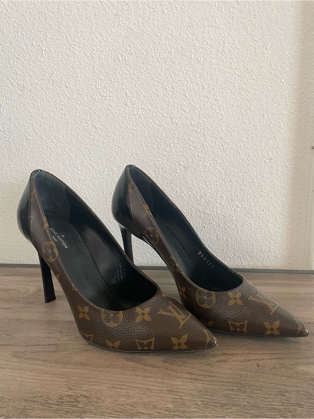 Louis Vuitton Cherie Brown Monogram Stiletto Heels SIZE 38